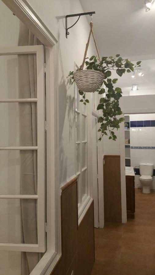 Apartamento Ollerias Malaga Exterior photo