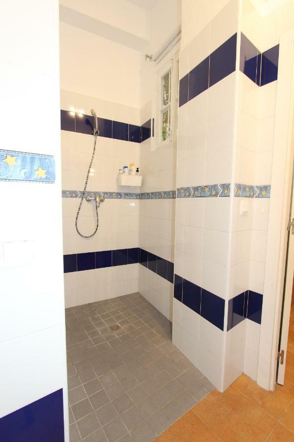 Apartamento Ollerias Malaga Exterior photo